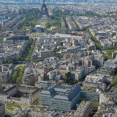 Perfect T2 At The Foot Of The Eiffel Tower-paris 7 * 巴黎