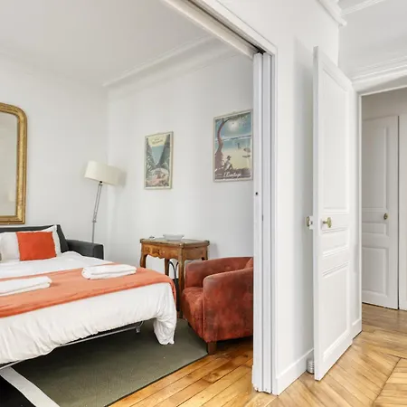 Διαμέρισμα Perfect T2 At The Foot Of The Eiffel Tower-paris 7 *
